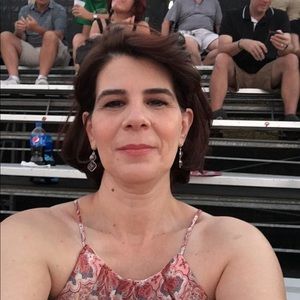 Meet your Posher, Jana